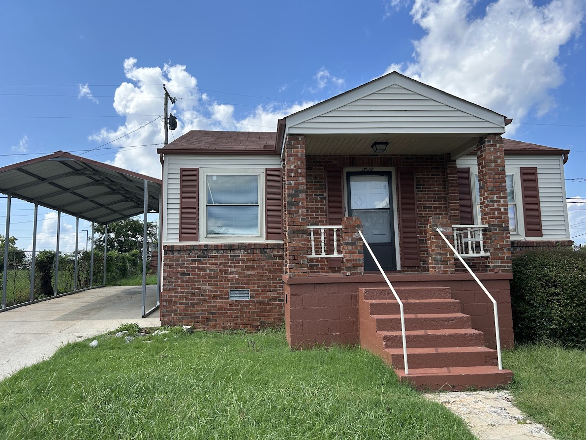 Property main image